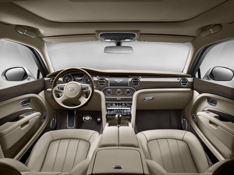Торпедо Bentley Mulsanne Coupe by Ares Design 2018 года  (фото 18 из 21)